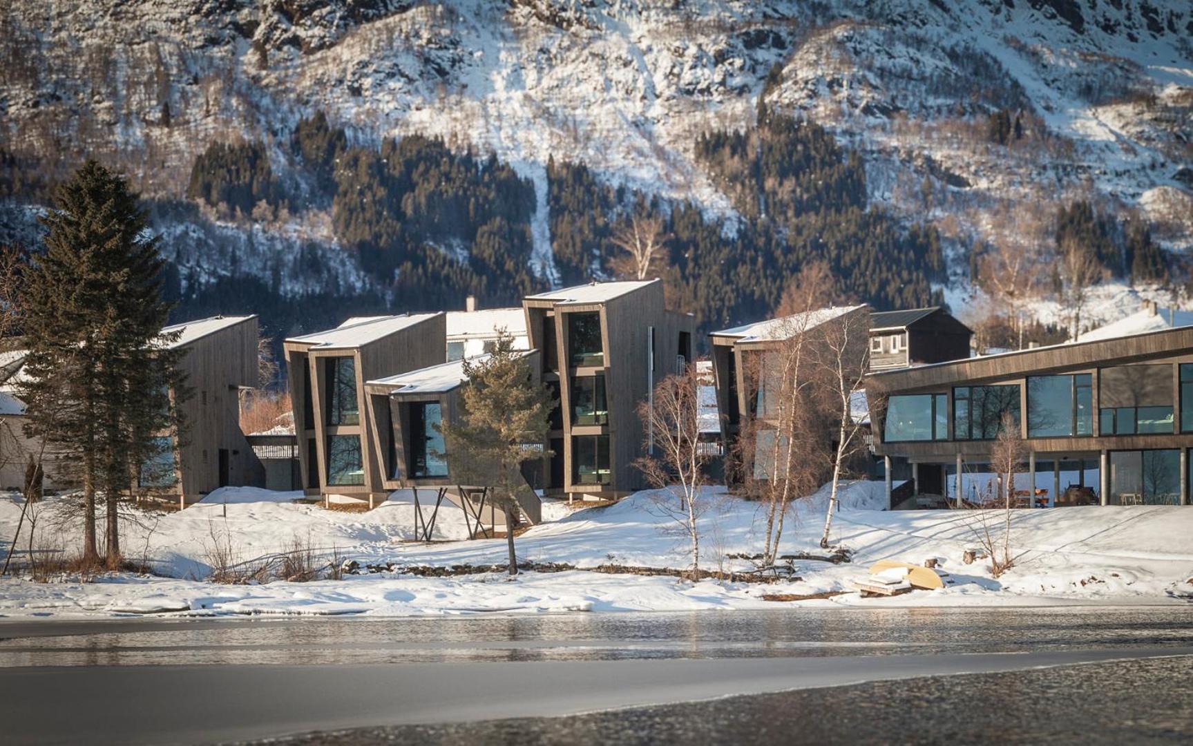 Elva Hotel Skulestadmo Exteriör bild